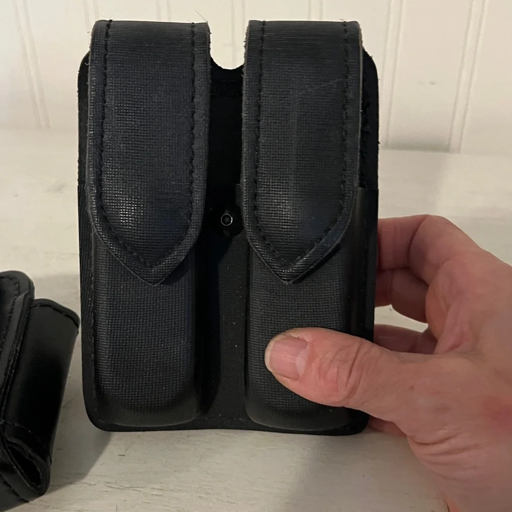 Lot Safariland police belt accessories holster 573 +